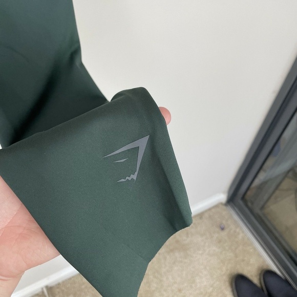 Gymshark Side Pocket Leggings Green Black High Rise Size M Ankle Length - Picture 7 of 8